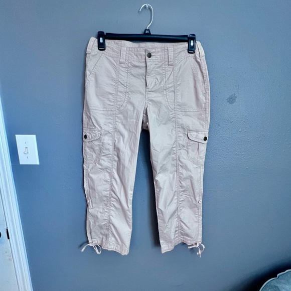 Boston Proper Cargo Crop Pants Convertible Length in Sand Women’s Size 10 - Picture 3 of 12